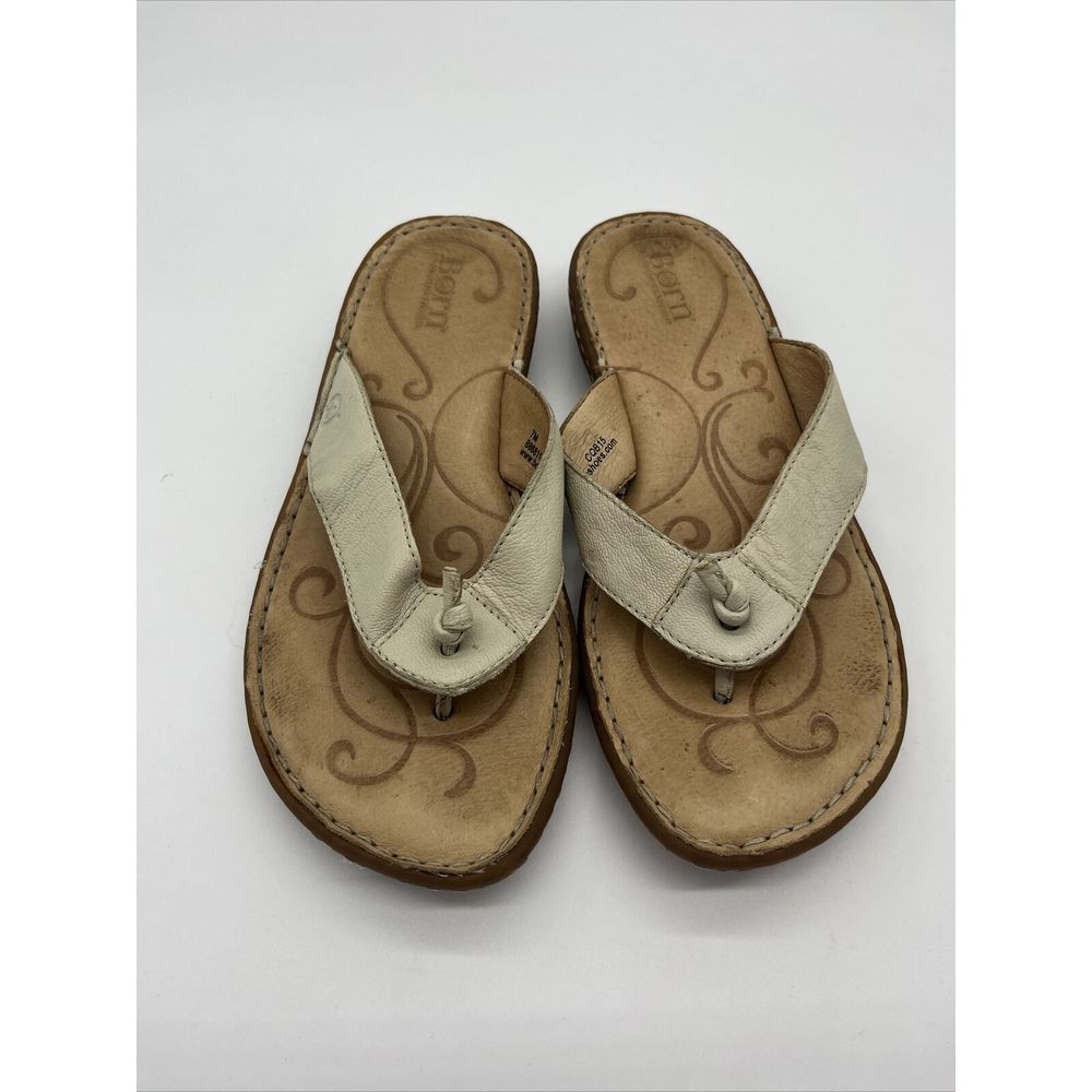 Born Women's Sz 7 Cream Leather Thong Slide Sandal Comfy Padded Flip Flop